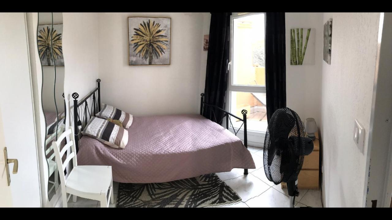 : Résidence Sécurisée Bord De Appartement