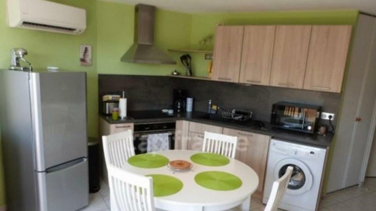 : Résidence Sécurisée Bord De Appartement